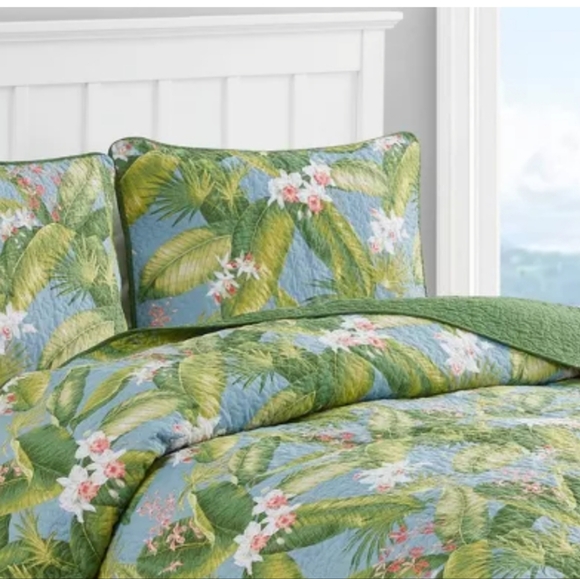 Pair Tommy Bahama Aregada Dock Tropical Floral Quilted‎ King Pillow Shams - Picture 11 of 11
